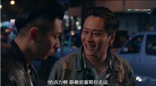 渣男吃瓜女友视频在线观看,一场网络风波背后的情感纠葛