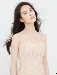 明星吃瓜视频陈钰琪,揭秘明星幕后生活点滴