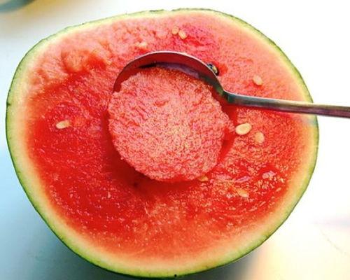 扇巴掌吃瓜视频为什么,揭秘网络恶搞现象背后的心理动机